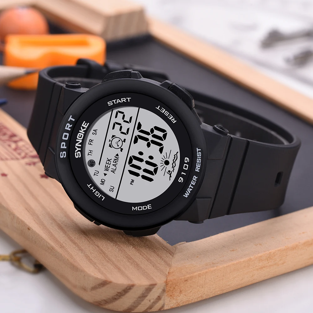 Часы наручные женские цифровые с силиконовым ремешком Спортивные Светящиеся