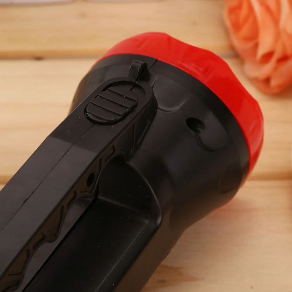 Супер мощный светодиодный фонарик 20 часов тактический с американской вилкой