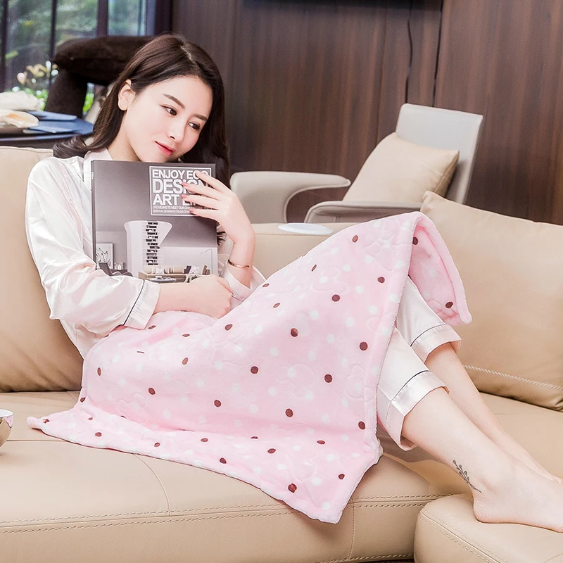 

Small Office Electric Heating Pad Foot Warmer Cosy Warm Heated Mat Shoulder Heating Pad for Cramps DJ60TD