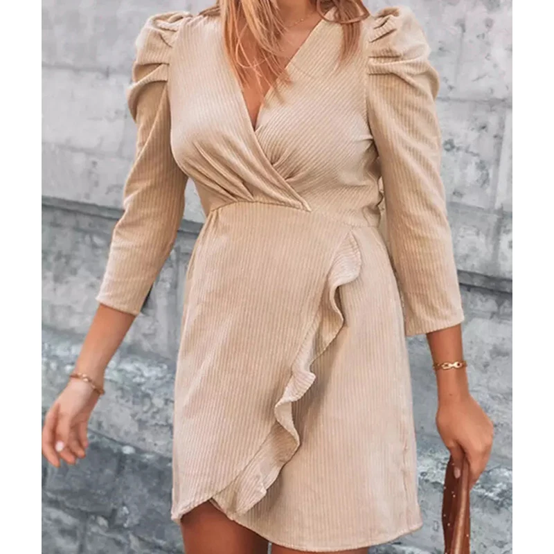 

Женское трикотажное платье с оборками, однотонное мини-платье с V-образным вырезом, летняя модная одежда большого размера