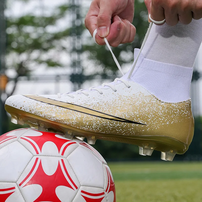 

Men's Soccer Shoes High Ankle Cleats Teenager Size 35-45 Breathable Sneakers Grass Training FG/TF Kids Antiskid Football Boots