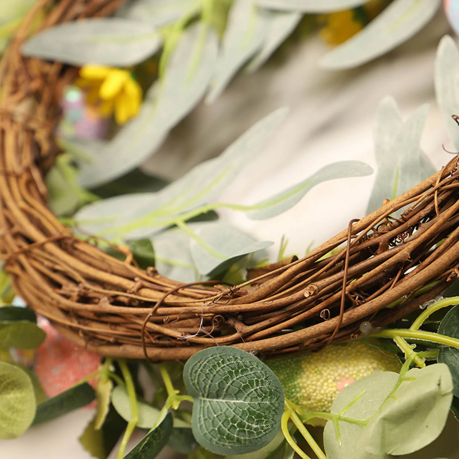 

New Arrivals Easter Home Decoration Wreath Simulation Egg Eucalyptus Garland For Party Holidays Wedding
