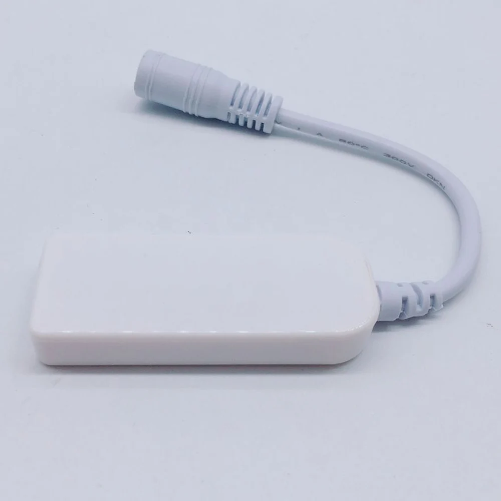 Мини-светодиодный контроллер RGB постоянного тока 12 В 4-канальный