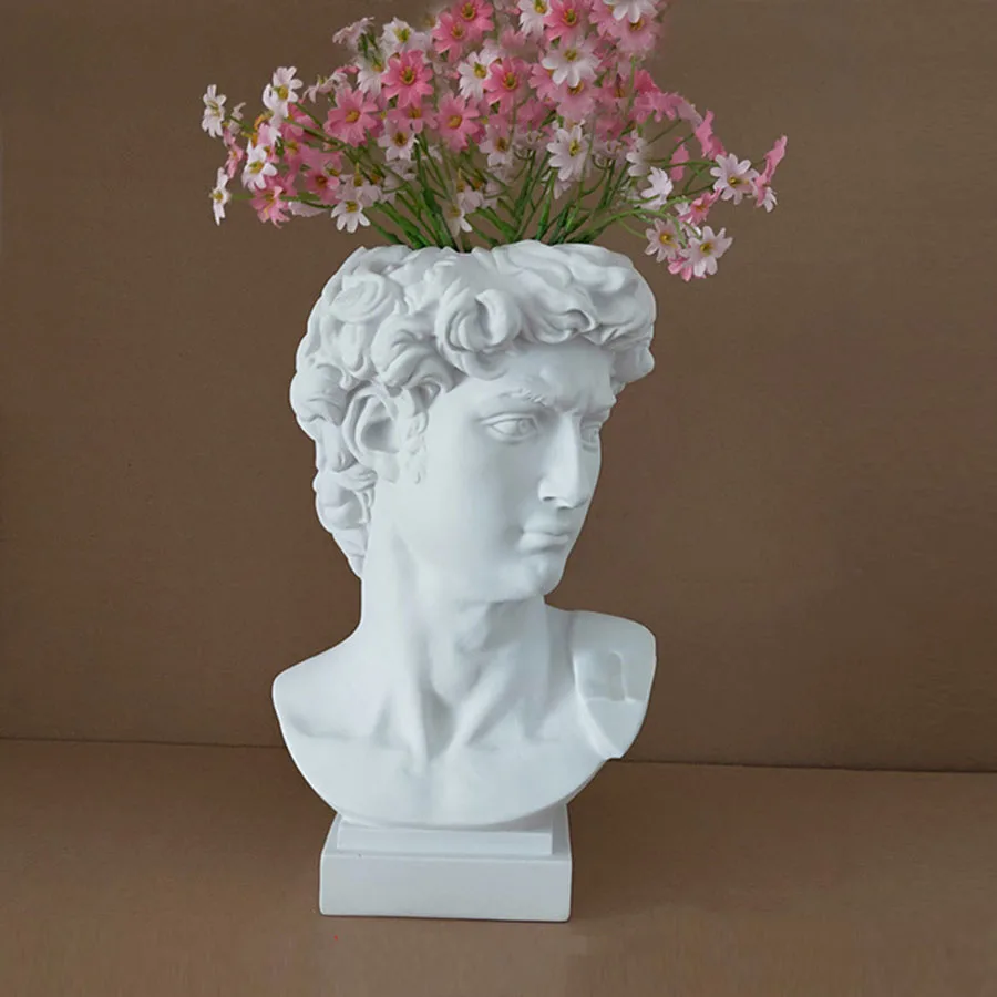 Кашпо бюст голова давида. Ваза для цветов в виде головы. Ваза в форме головы. Необычные вазы. Ваза для цветов в виде головы.