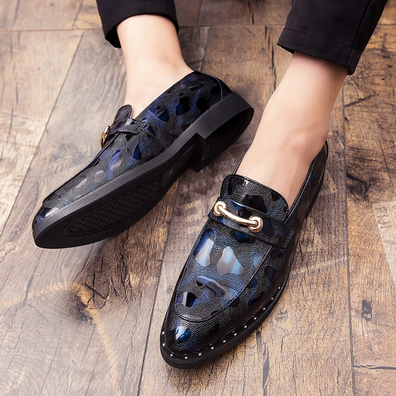 Туфли мужские деловые блестящие лоферы мягкая подошва без застежки Повседневная