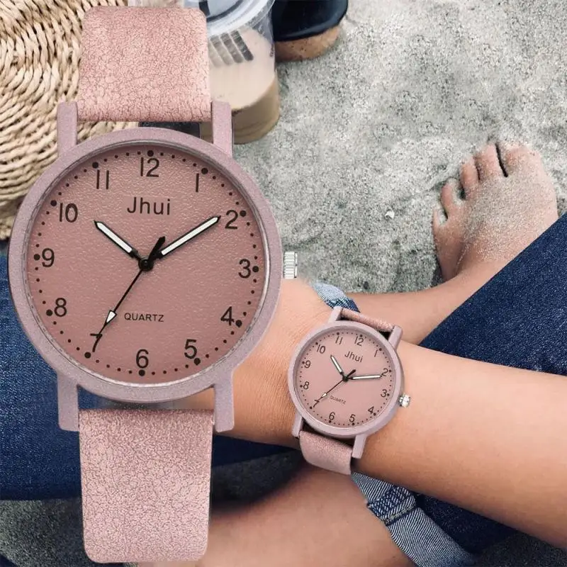 Женские наручные часы с кожаным циферблатом кварцевые | Наручные