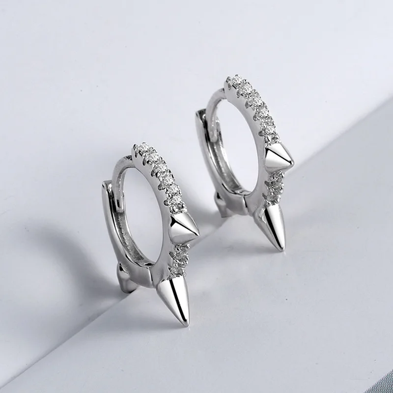 

Trendy Punk Rivet Nail Pave Crystal Zircon Luxury Round Stud Earrings for Women 925 Sterling Silver Party Jewelry eh1401