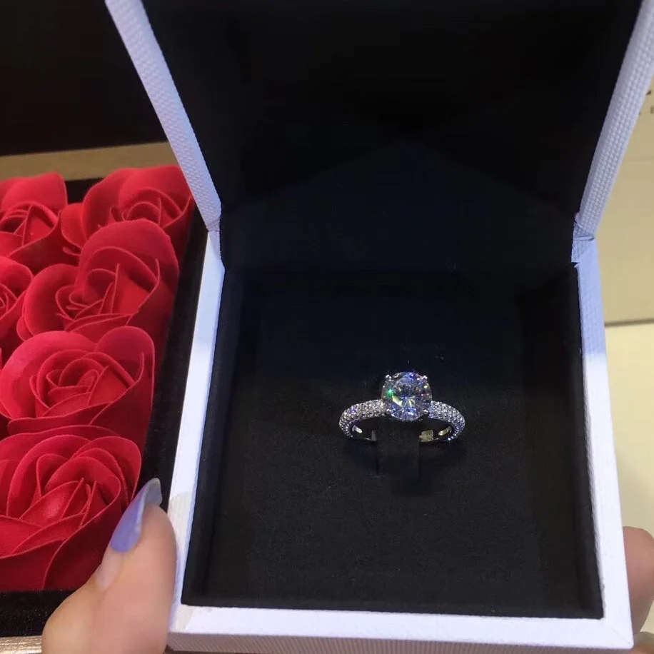 Сверкающее изящное круглое кольцо с бриллиантами роскошное CZ Кольцо цирконом