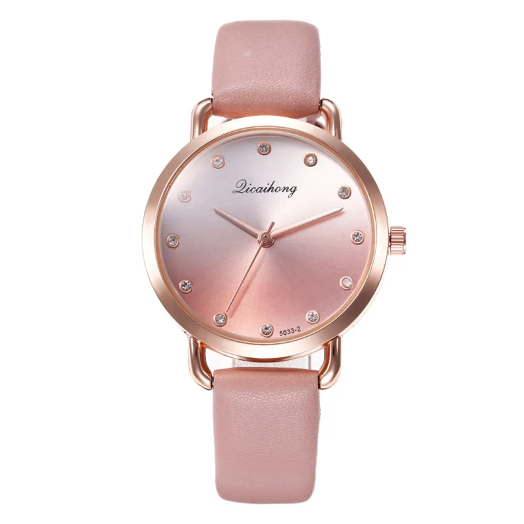 Модные женские часы с ремешком кварцевые со стразами студенческие модели