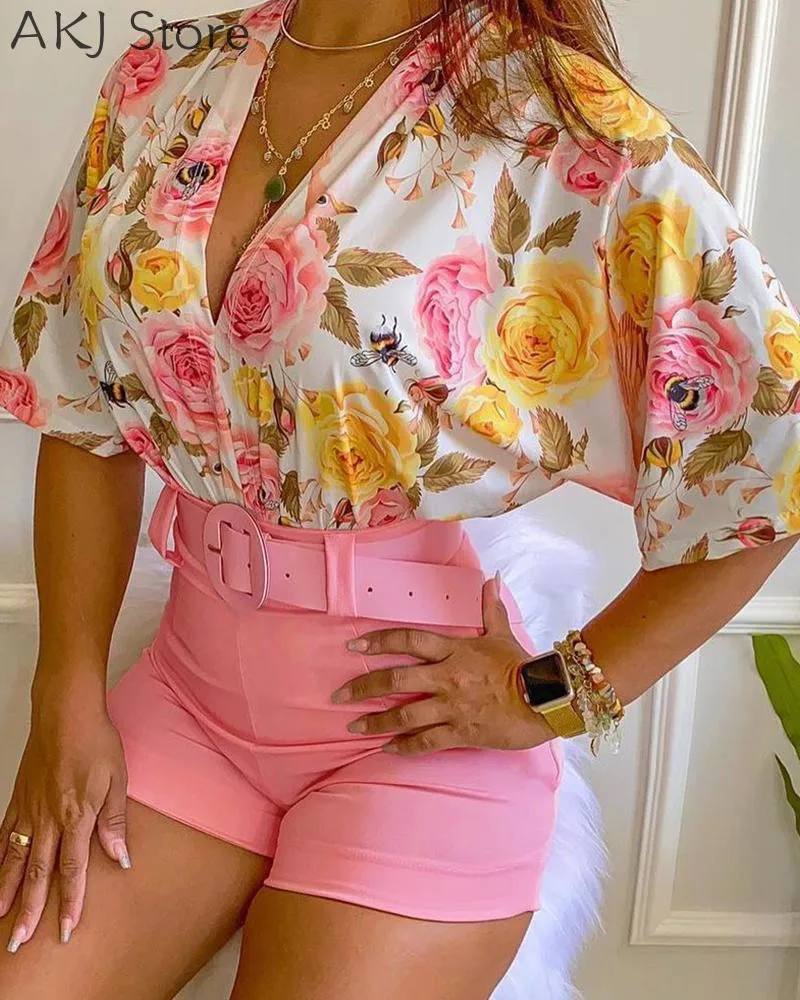 

Женские комплекты из 2 предметов, летний топ с V-образным вырезом и цветочным принтом и шорты без пояса