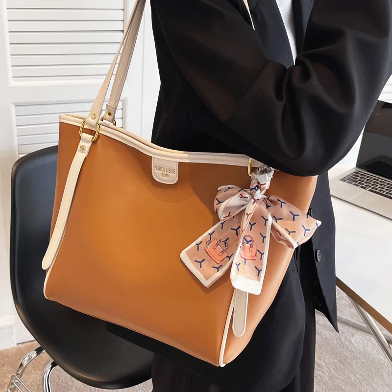 

Однотонная вместительная сумка-тоут, сумка для подмышек, новинка 2022, Высококачественная дизайнерская женская сумка из искусственной кожи, ...