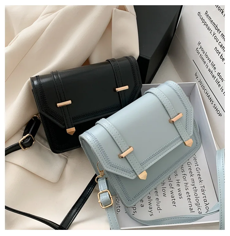 2021 брендовая Новая женская маленькая сумка через плечо легкая мессенджер из