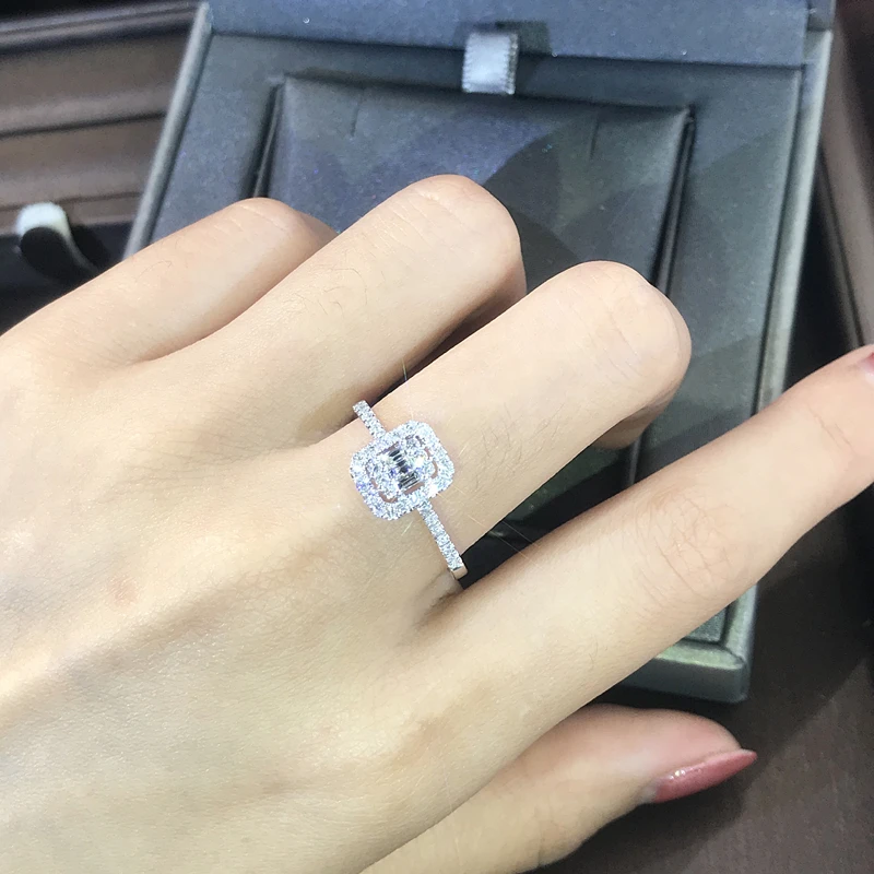 Custom Solid 18K Rose Gold Women Wedding Party Engagement Ring Rectangle Emerald Victorian Moissanite Diamond Romantic