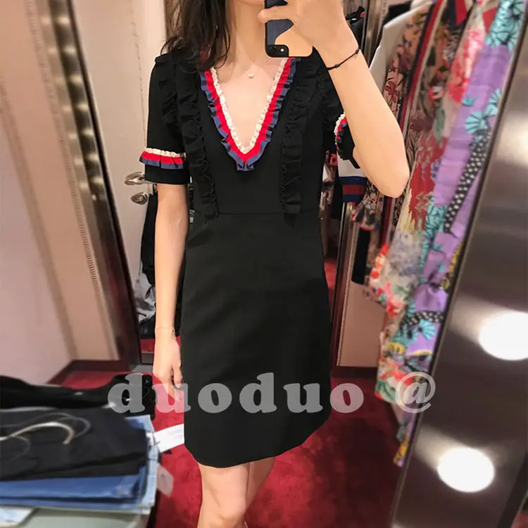 

New Spring ladies agaric petal collar collar short sleeved waist dress sexy V