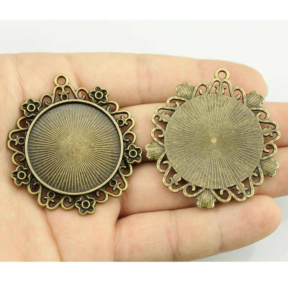 

Pendants for jewelry wholesale 30mm Round Flower Style pendant base 2pcs