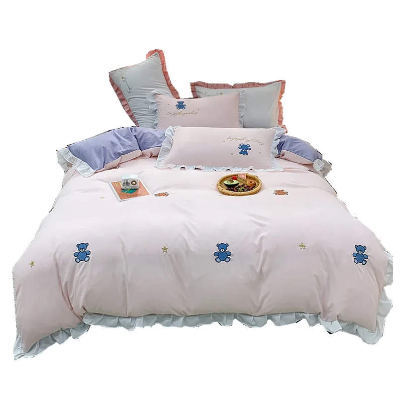 

pure and fresh with close skin cotton embroidery lace four-piece quilt cover sheet