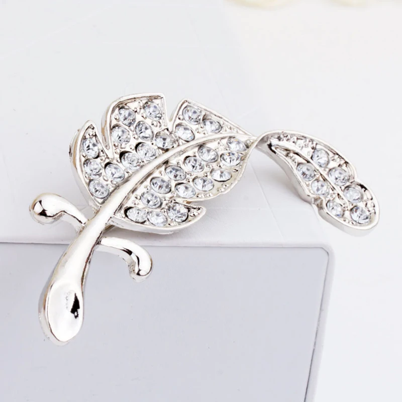 2020 корейский стиль Серебряный цвет женские Броши Мода лист Брошь с кристаллами