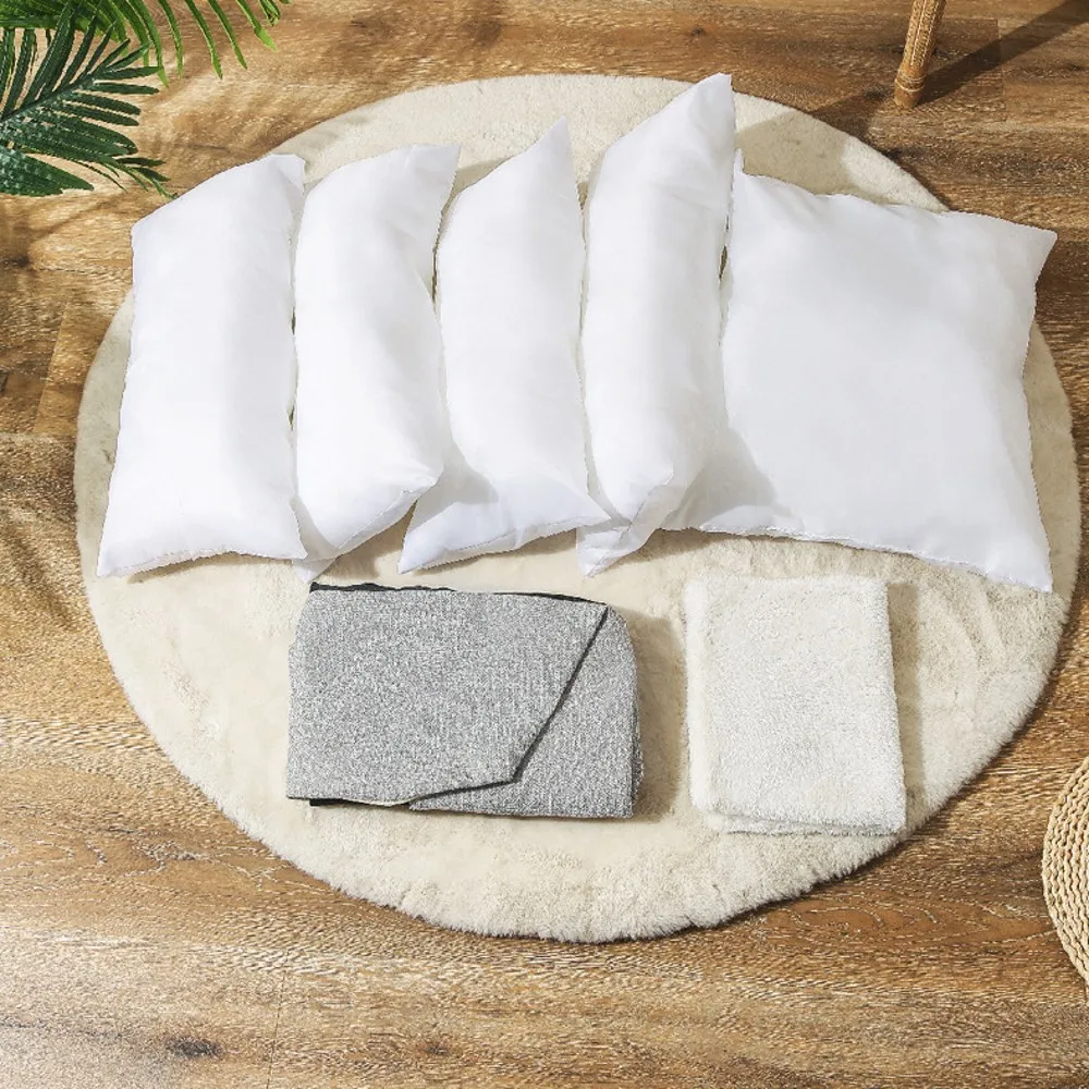 

2021 New Pet Carrier Car Seat Pad With Safety Belt Cat Puppy Bag Safe Carry House Dog Basket Pet Travel Product Dog Bed Kennel