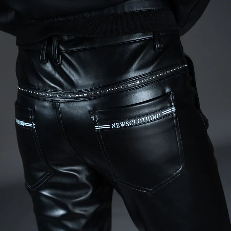

2020 men's PU leather pants foot thickening and velvet cultivate one's morality pants youth fashion leather pants