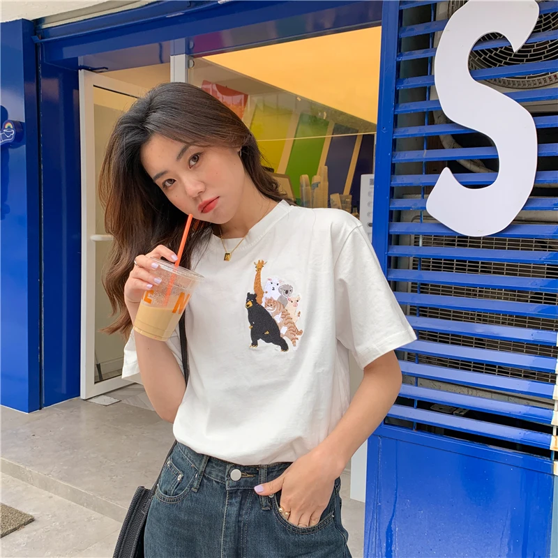 Футболка с короткими рукавами из 100% хлопка тяжелой промышленностью вышивкой