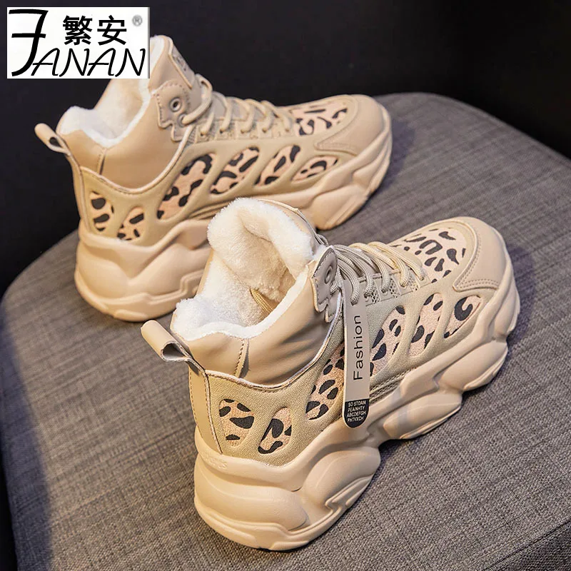 Женские ботильоны на массивной платформе теплые ботинки с плюшевой подкладкой