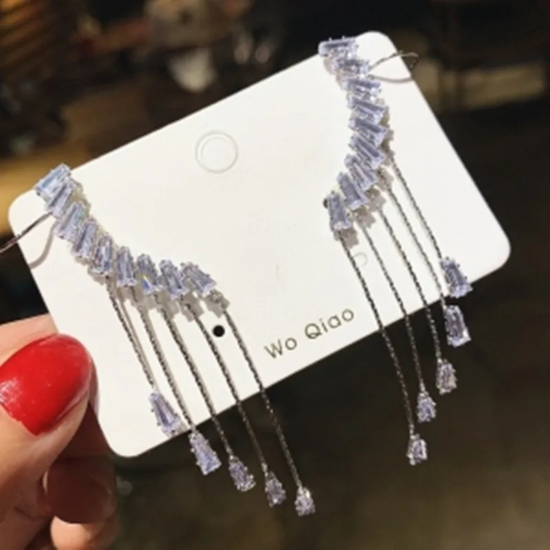 

Серьги-подвески женские из серебра 925 пробы с кисточками