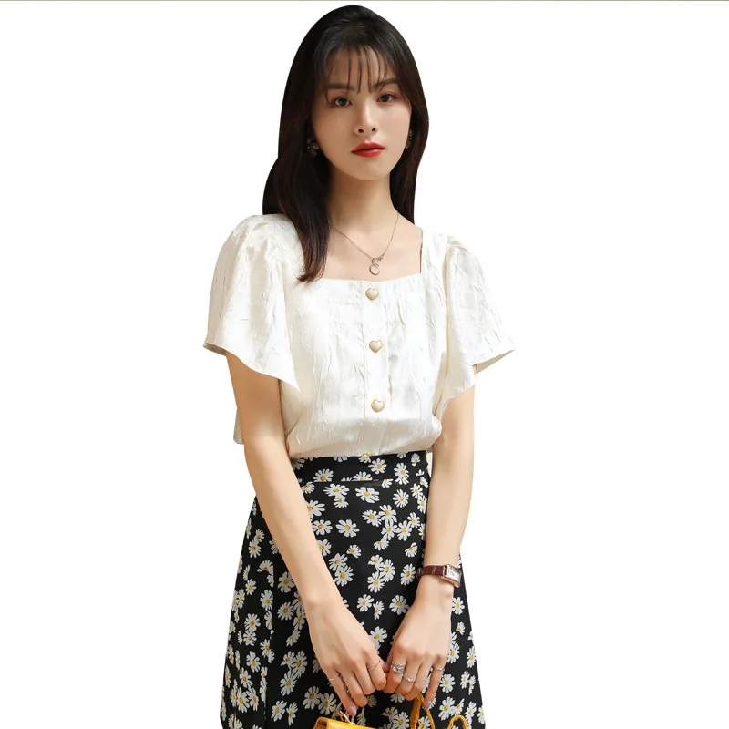 

2021 summer new style collarbone short-sleeved shirt design sense French square collar top women
