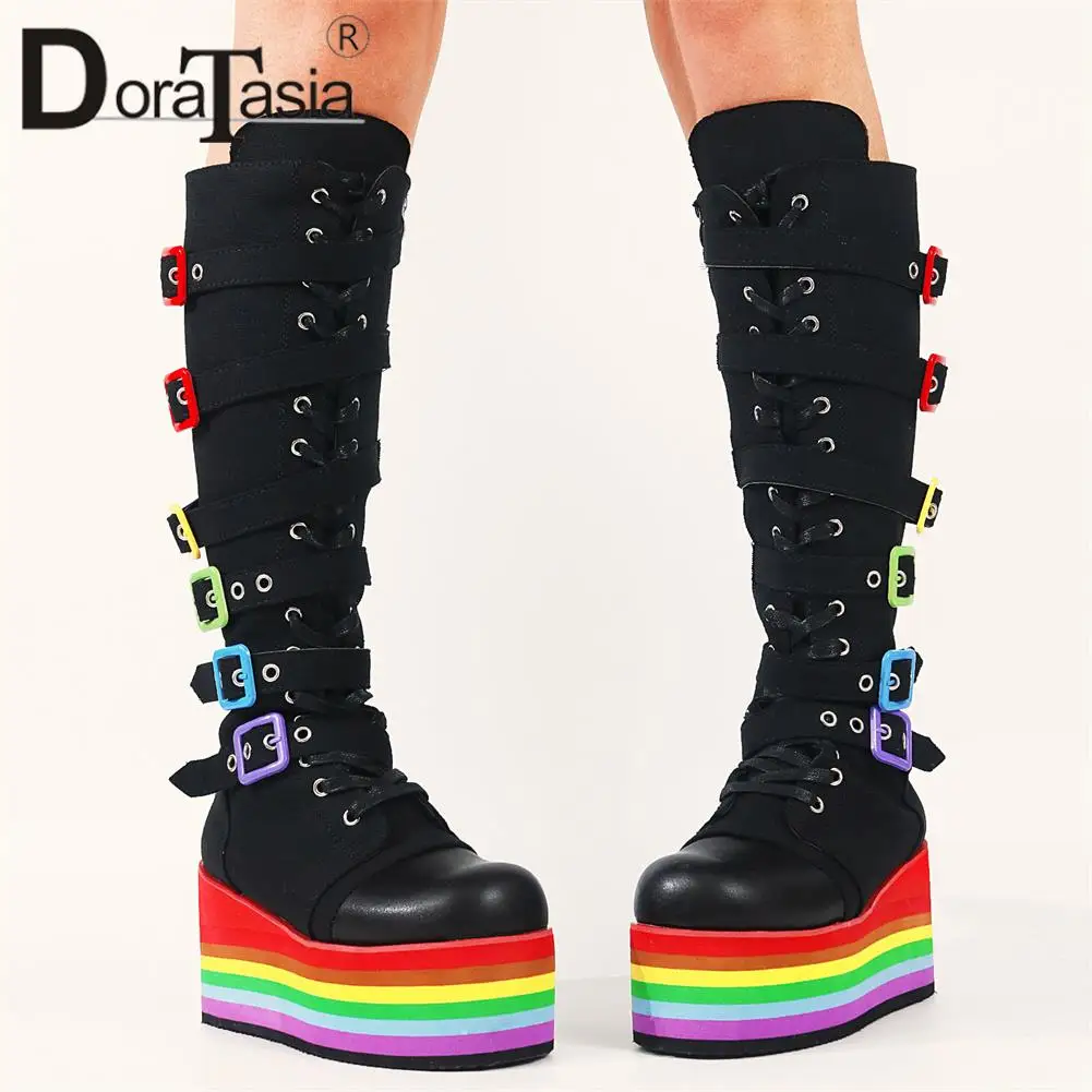 Женские ботинки на платформе разноцветные в стиле панк с пряжкой танкетке обувь