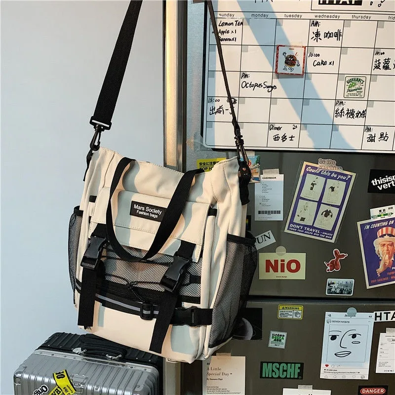 

Nylon Fashion Tooling Messenger Bag Female Large-capacity Student Shoulder Bag Multifunctional Outdoor Travel All-Match Package