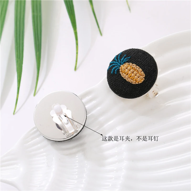 

Pineapple Clip Earrings for Women 2020 Hot Sale Boho Cotton Silver color Statement Earring Fashion Fruit Jewelry Bijoux