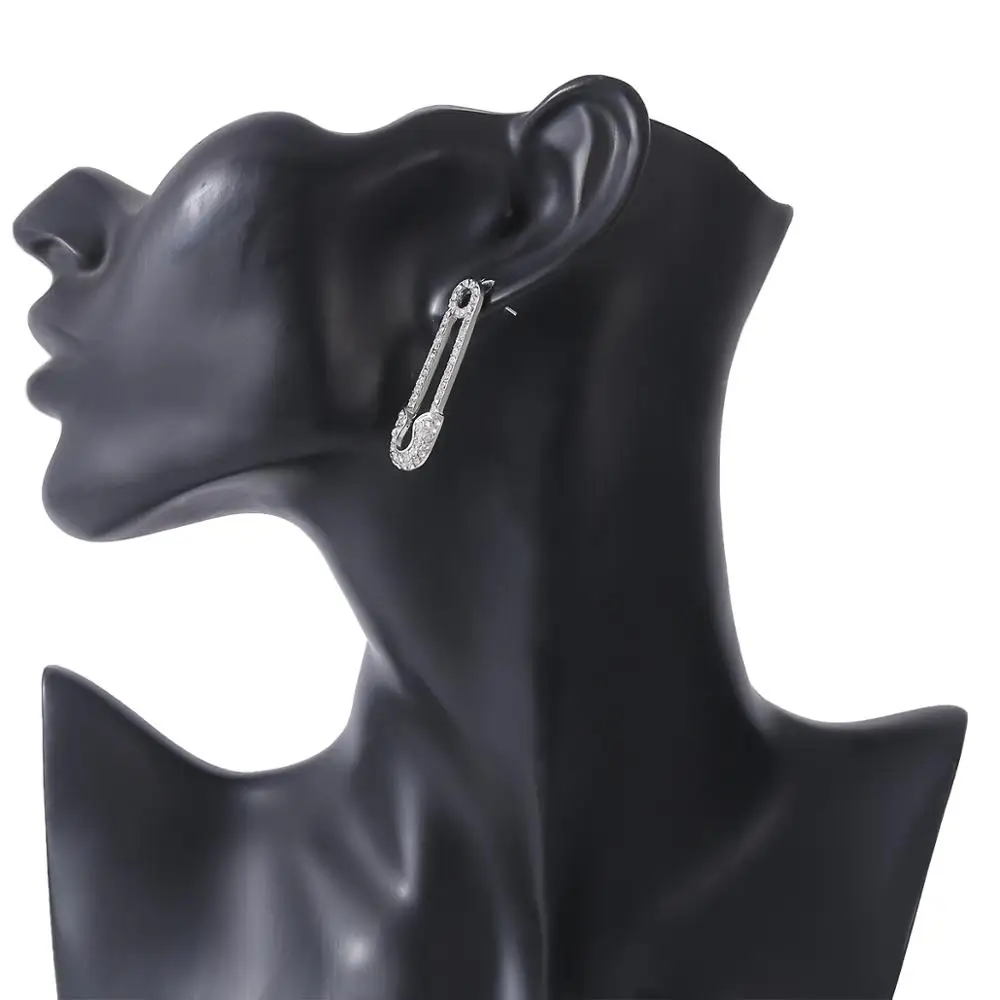 

Geometric Crystal Silver Color Paper Clip Shape Earrings for Women New Fashion Ladies Unique Rhinestone Earrings Brincos Jewelry