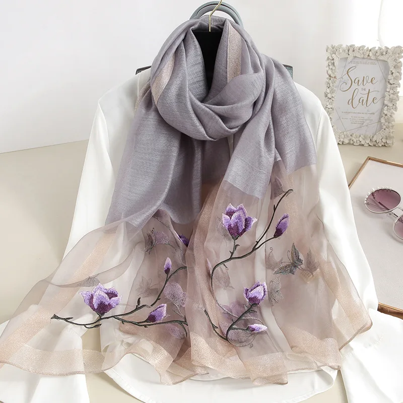 

2021 New Women Wool Silk Scarf Warm Pashmina Shawls Lady Wraps Floral Embroidery Winter Scarves Elegant Female Foulard Bandana