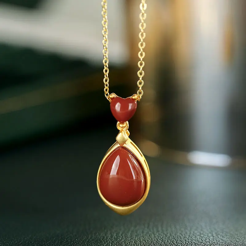 

Southern Red Agate Pendant Women's S925 Sterling Silver Necklace Water Drop High-End Jewelry Customized Retro and Fashion