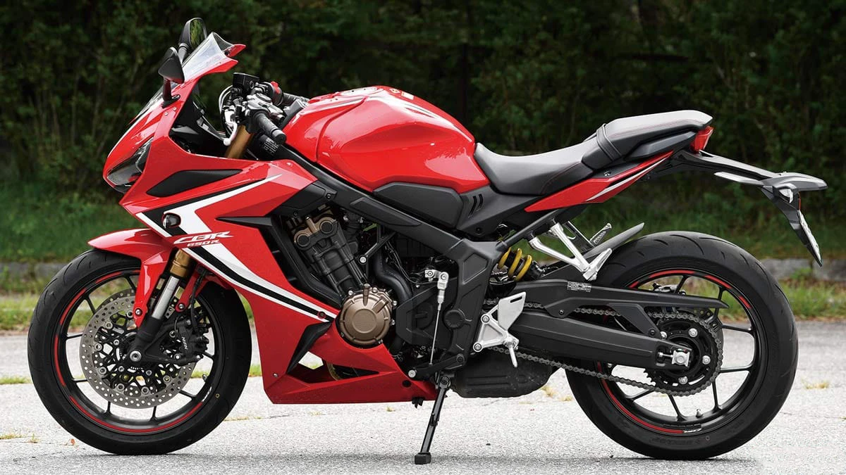 Глянцевый красный черный мотоциклетный