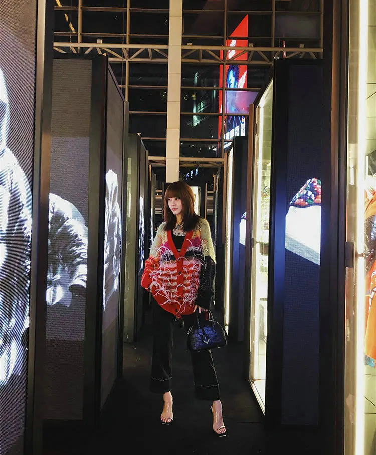 Летние сандалии со стразами; Лидер продаж; прозрачные сандалии из пвх; модельные туфли с открытым носком и прозрачным металлическим каблуком