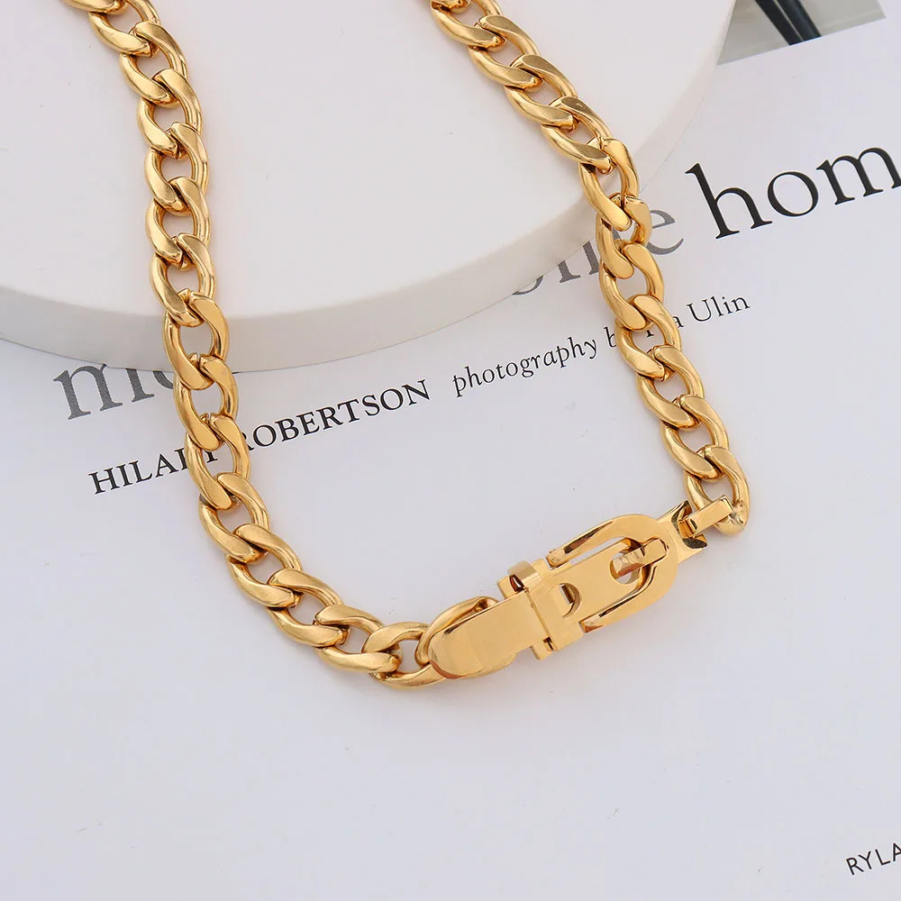 

30 комплектов