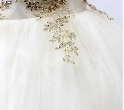 2020 Золотое кружевное бальное платье с аппликацией платья для девочек цветами