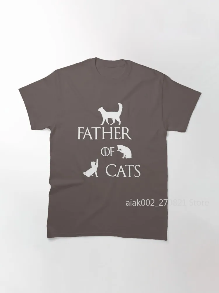 

FATHER OF CATS Classic T-Shirt