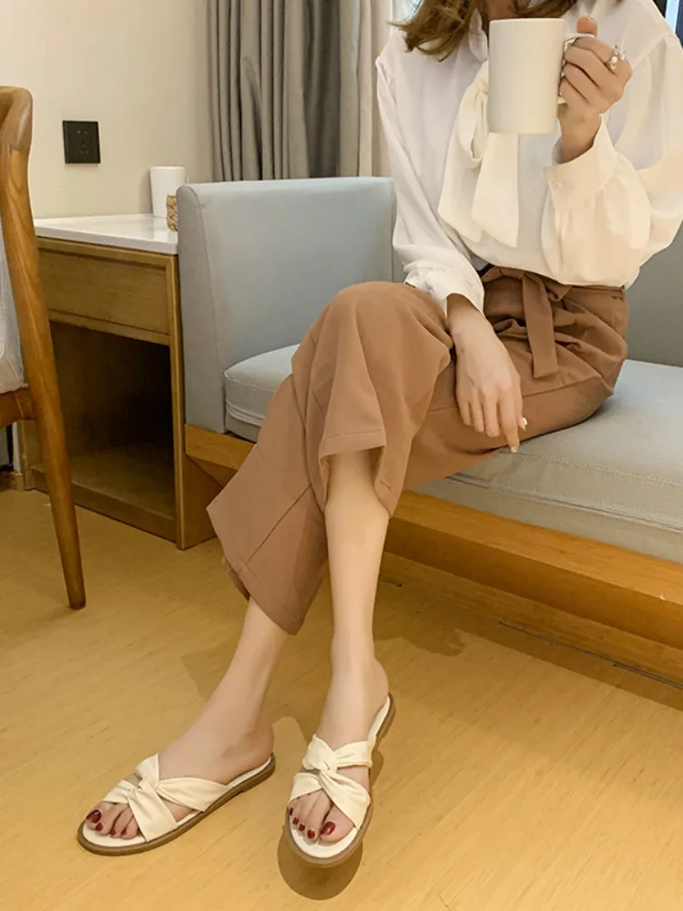 

Ladies Beach Slippers Women's Shoes Flip Flops Outside Slipper Women Flat Sandals Slip on Slides Non-Slip Shoe Tenis Feminino