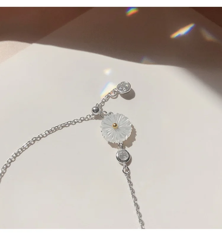 Женский браслет из серебра 925 пробы с круглыми бусинами и кристаллами маргаритки