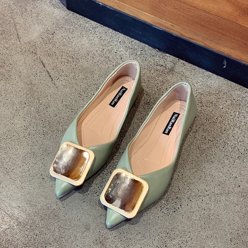 

Classic Flat Shoes Women Spring Autumn Banquet Must-have Fashion Metal Decoration Retro Charm Luxury Style Sexy Mature W38-42