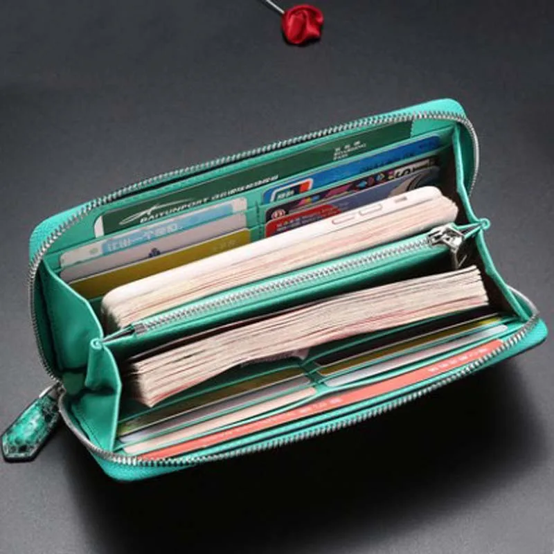 Рисунок 5 - Женский Длинный кошелек из кожи питона