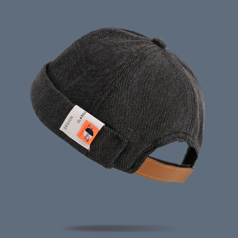 Шапка без козырька в стиле хип-хоп