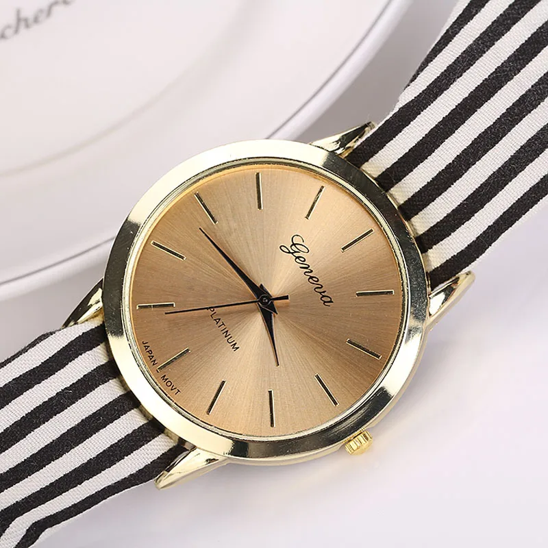 

Women Stripe Floral Cloth Quartz Dial Bracelet Wristwatch Watch Black Women Watches Jacquard Cloth Quartz Watch Relogio Feminino
