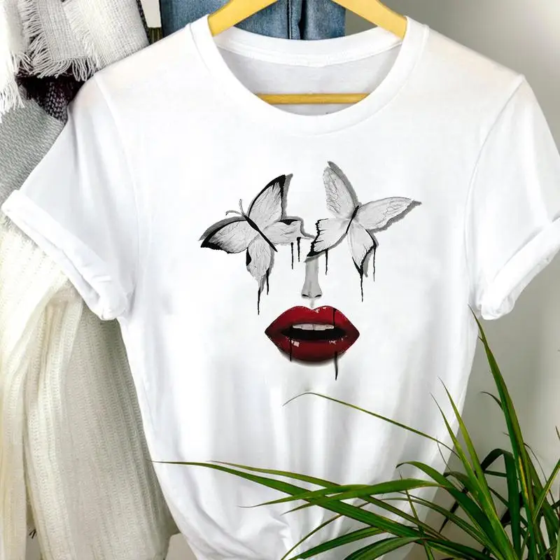 

Женская одежда 2021, привлекательная летняя модная мультяшная футболка с коротким рукавом и принтом бабочек и губ, женская футболка, топ, футб...