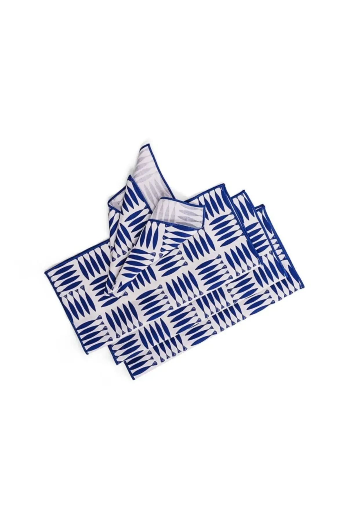

White Blue Fish Pattern Napkin Set