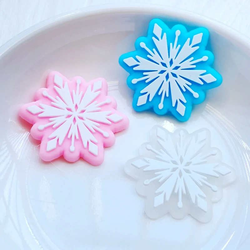 

20pcs New Cute Christmas Snowflake Series PVC Flexible Glue Flat back DIY Scrapbook Embellishment Phone Craft Decoration Q81