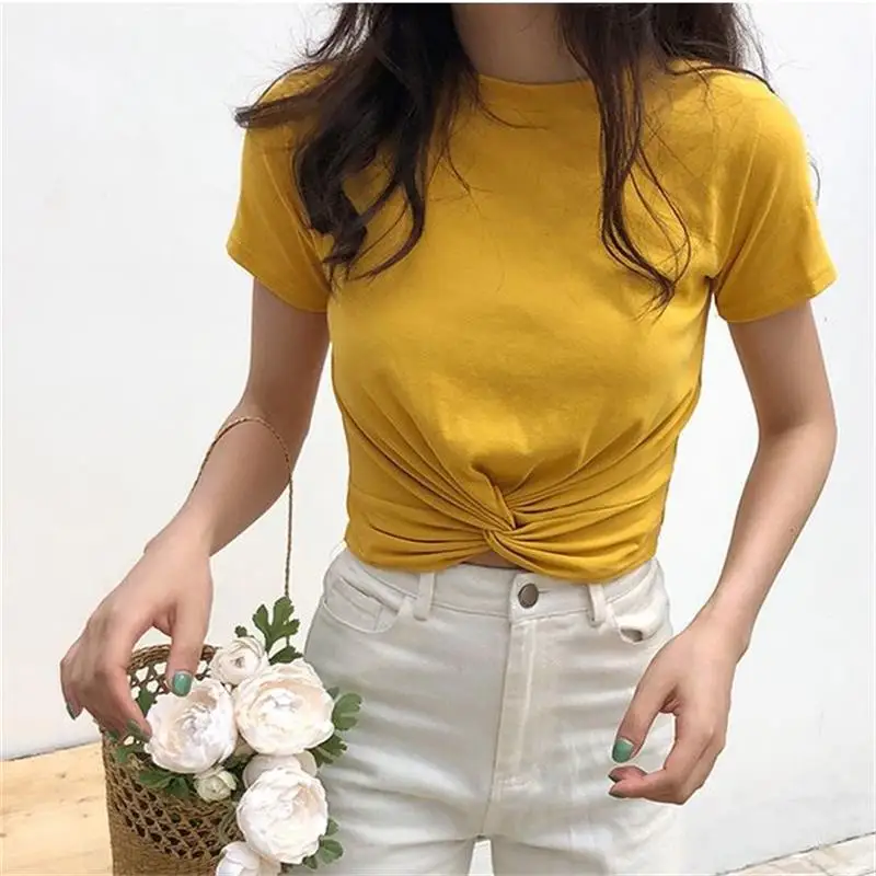 Футболка женская короткая с круглым вырезом белый однотонный элегантный