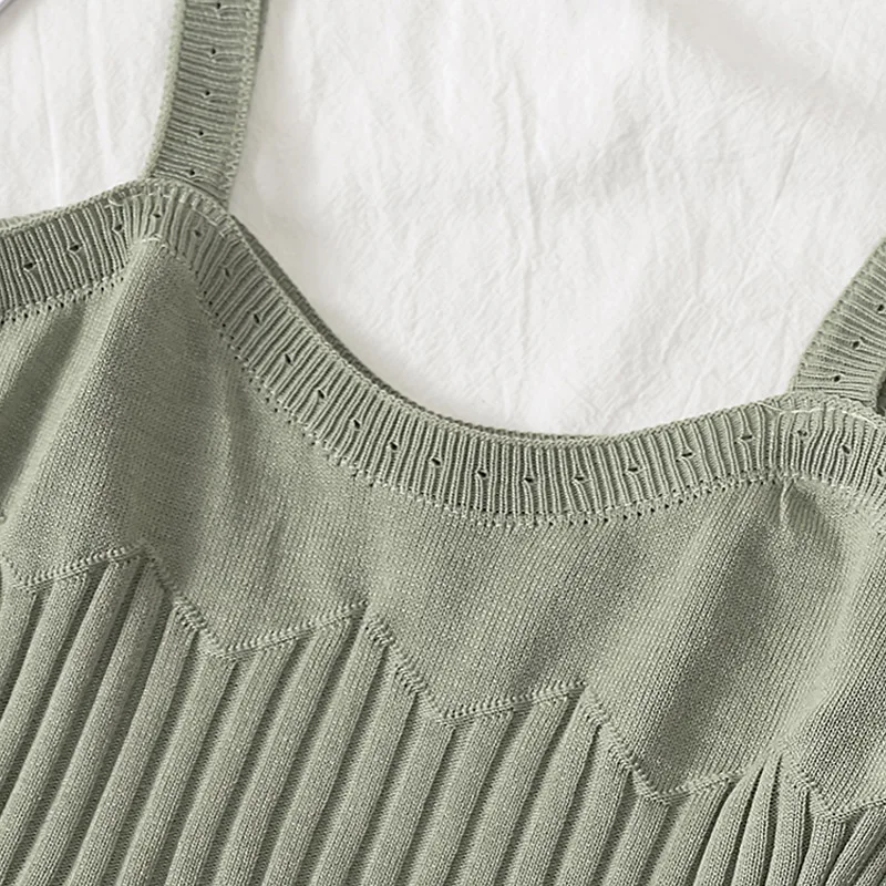 Женский топ на бретелях спагетти с открытой спиной и оборками|Топы| |