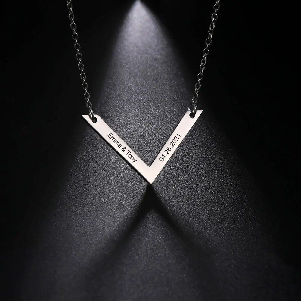 

Lemegeton Customized Name Date Necklace For Women Personalized V Letter Pendant Choker Necklace Stainless Steel Bijoux Femme